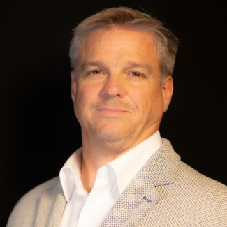 Mike Davis head shot