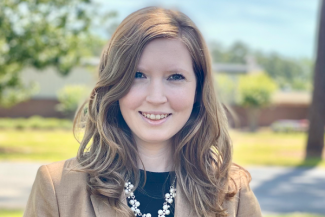 Hillary Gaultney head shot